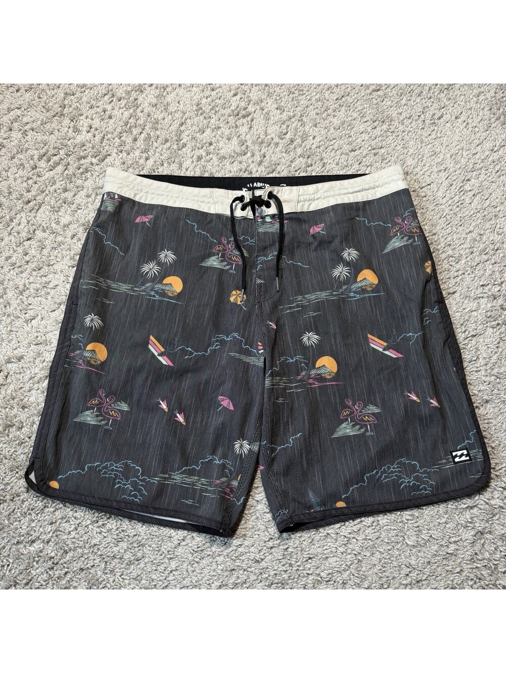 Billabong Recycler 73 Lo Tide Flamingo Palm Tree Board Shorts Swim Trunks 36